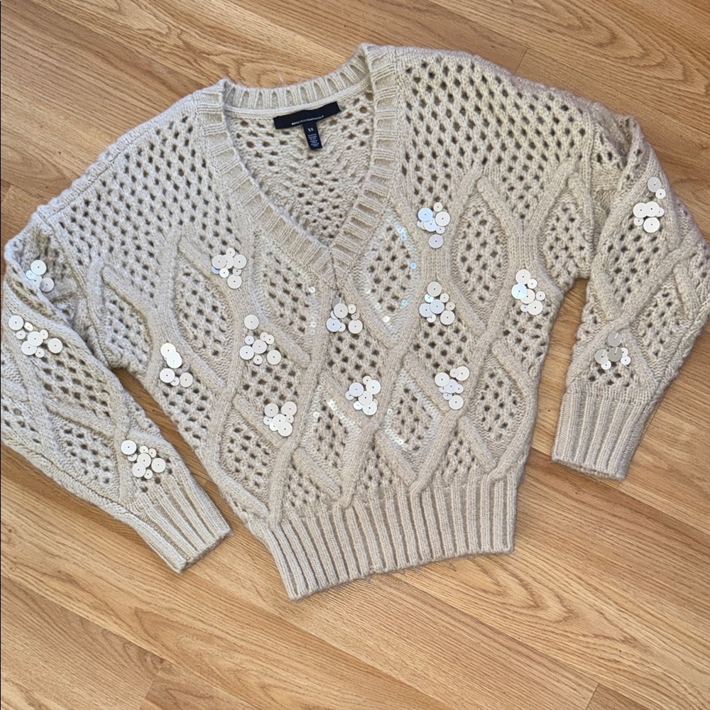 White House Black Market Beige Sweater Sequin Accents Chunky Open Knit Size XS